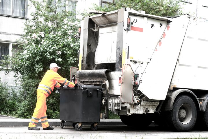 Müllabfuhrwagen