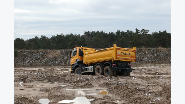 TATRA Phoenix 6x6