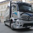 Mercedes eActros in der Herrengasse