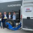 V.l.: Thomas Kaiser, Gebietsleiter Goodyear; Jürgen Lehenbauer, Gebietsleiter Goodyear; Helmut Perner Verkaufsleiter Goodyear; Mag. Christian Beisl, Geschäftsführer Eurowheel; Jürgen Schnell, Verkaufsleiter Eurowheel