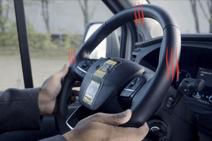 Lenkrad mit Heizung im Ford E-Transit