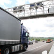 lkw lkwmaut maut lkw-maut mautbrücke bezahlen mautstrecke mautgebühr straßentransport transport logistik autobahn autobahnmaut mautpreller mautstraße überwachung fernfahrer transportwege transportkosten transportieren fahrbahn fahren fernverkehr gebühr geld geschwindigkeit strafe verkehr verkehrsüberwachung polizei lastzug sattelzug logistikbranche lastwagen export stückgut sattelschlepper spedition wirtschaft straße straßenverkehr transportgewerbe