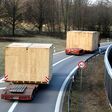 schwertransporte schwertransporter oversize load ladung kisten überladen überbreite lastwagen lkw truck straßenverkehr genehmigung