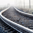 Bahn Bahnstrecke Bayern Deutschland Eisenbahn Eisenbahnlinie Eisenbahnschienen Geschäftsreise Gleis Horizont Land Landschaft Masten Nebel Reise Richtung Schienen Schotter Strecke Transportmittel Weg Weichen bahnlinie bahnreise eingleisig ländlich natur schienenverkehr station transport umwelt umweltfreundlich umweltschonend verreisen bahn bahnstrecke bayern deutschland eisenbahn eisenbahnlinie eisenbahnschienen geschäftsreise gleis horizont land landschaft masten nebel reise richtung schienen schotter strecke transportmittel weg weichen bahnlinie bahnreise eingleisig ländlich natur schienenverkehr station transport umwelt umweltfreundlich umweltschonend verreisen