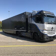 Wasserstoff-Lkw Daimler Gen H2 Truck mit Batterie und Brennstoffzelle