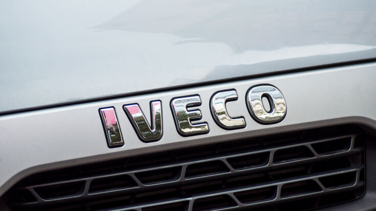 © pixarno - stock.adobe.com iveco truck logo metal nobody chrome front logotype worker work famous retail corporation transporter metallic modern logistics commercial vehicle editorial van machine style commercial car iveco truck industrial international emblem symbol engine industry design company brand business sign auto automobile automotive motor technology transport transportation vehicle