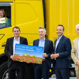 (v.l.): Dagmar Stieler, Disponentin Transportlogistik Ost,  Österreichische Post AG, Peter Umundum, Vorstandsdirektor für Paket & Logistik, Österreichische Post AG, Armin Springer, Bereichsleiter Retail, Eni Austria, Andreas Stockinger, Head of Retail Cards, Eni Austria, und Bruno Walter, Director Market Development, Biofuel Express Austria