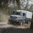 Mercedes-Benz Zetros 1745 4x4 mit Pritsche (Die Lieferung an die Ukraine umfasst ähnliche Fahrzeuge) Mercedes-Benz Zetros 1745 4x4 with flatbed (The delivery to Ukraine includes similar vehicles)