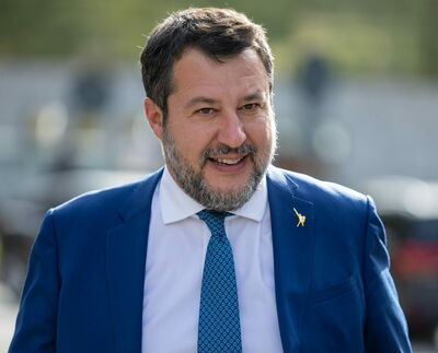 © APA/EXPA/Johann Groder ABD0080_20231009 - BRENNER - ITALIEN: Italiens Verkehrsminister Matteo Salvini (Lega) am Montag 09. Oktober 2023 bei einem Medientermin zum Thema Transit bei der Rastst?tte Lanz am Brenner. - FOTO: APA/EXPA/JOHANN GRODER