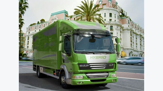 2010 wurde der LF Hybrid vorgestellt.