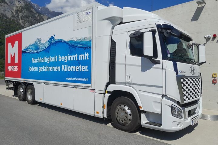 Der erste wasserstoffbetriebene Tiefkühlaufbau Österreichs kommt von EMPL