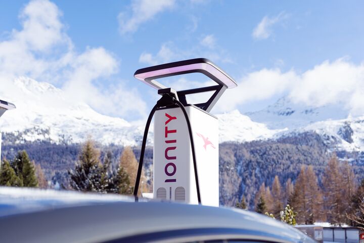 IONITY senkt die Preise für spontanes Laden in Deutschland.