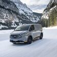 Der neue 4WD Antrieb für den E-Transit Custom stellte seine Fähigkeiten auf Schnee und Eis eindrucksvoll unter Beweis.