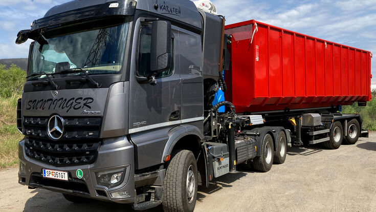 Wendiger Spezial-Lkw für den Forsteinsatz