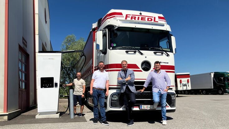SMATRICS startet Depot Club für E-Lkw-Ladeinfrastruktur