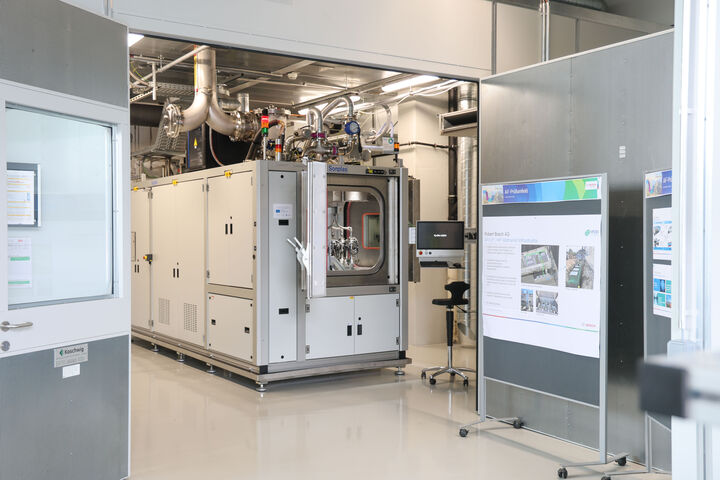 HALLEIN - SALZBURG: 2026-07-15: Methanol Infrastruktur-Er?ffnung im Bosch-Werk Hallein Foto: Robert Bosch AG/APA-Fotoservice/Franz Neumayr
