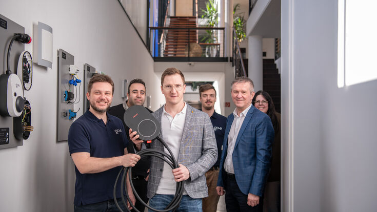 Das Team von go-e und neoom